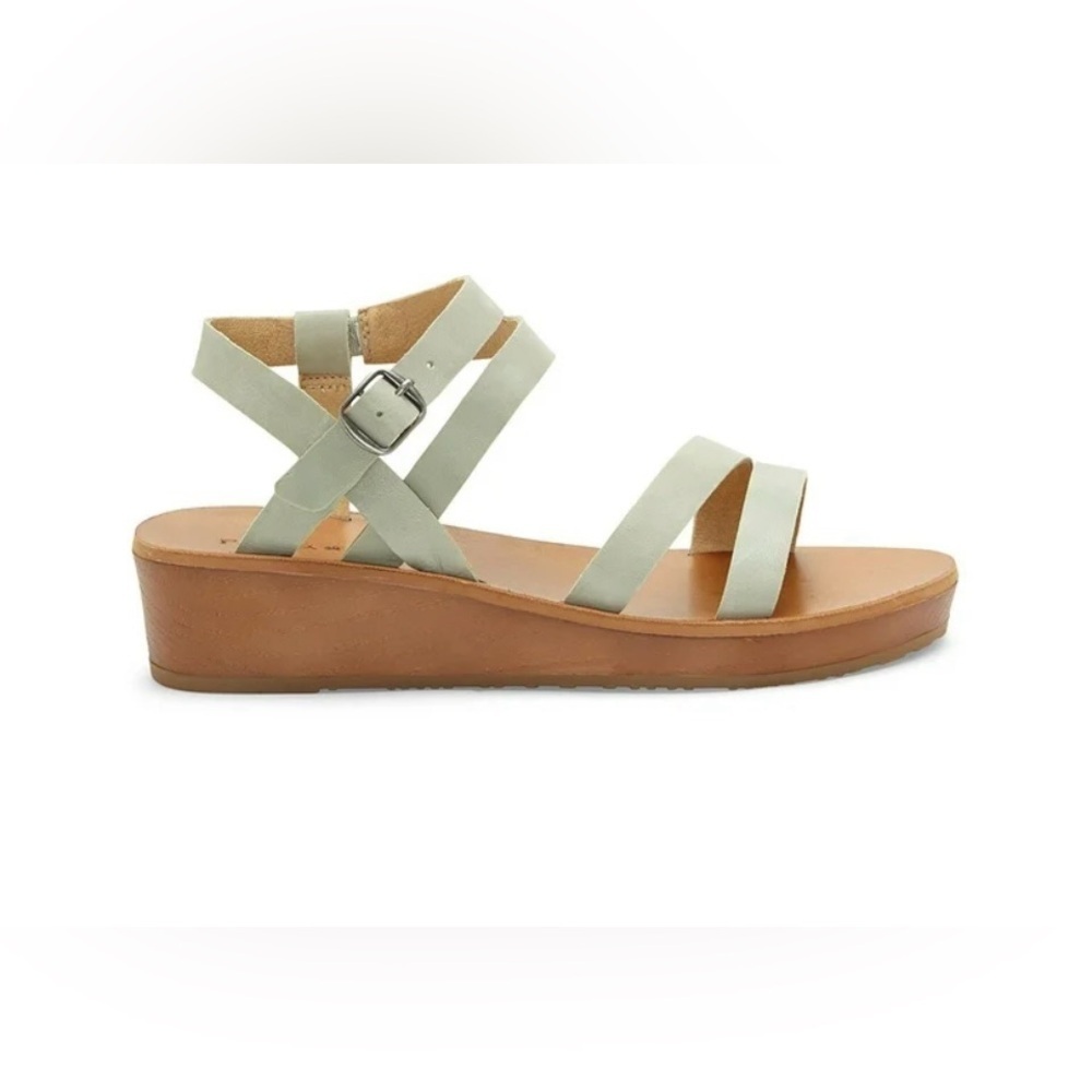 LUCKY BRAND Hecilia Ankle Strap Sandals 8